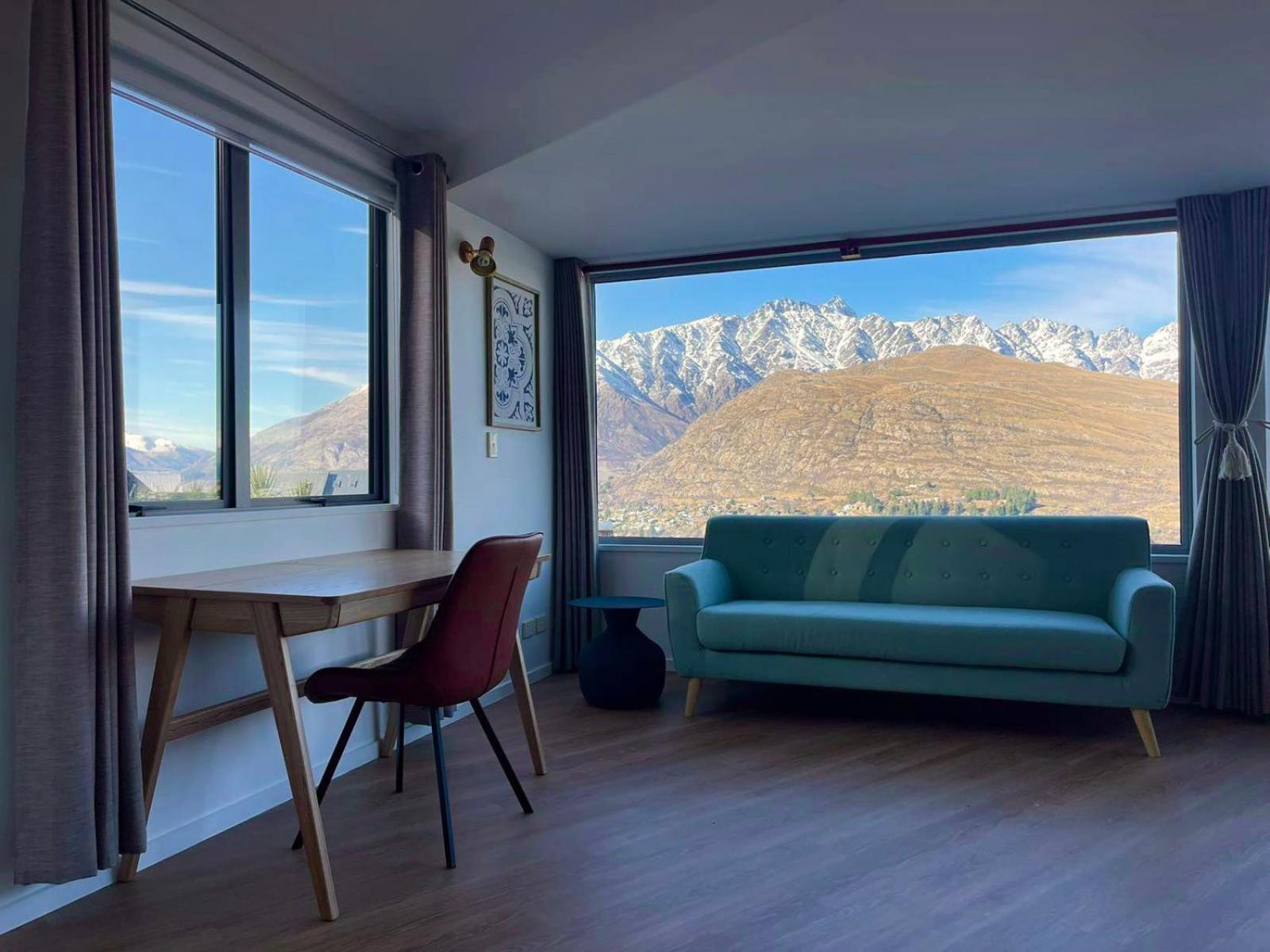 Ming'S Lakeside Goldleaf Suites Queenstown Exterior photo